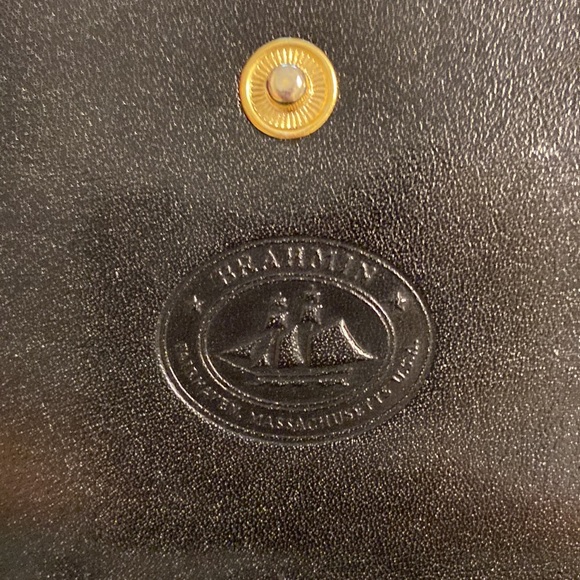 BRAHMIN wallet excellent condition dark brown color 8” wide and 4 1/5 “ high - Picture 4 of 16